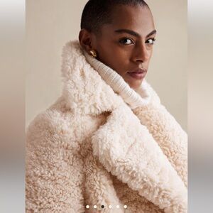 BR Women's Creamy Teddy Coat Very Soft, Cozy, Beautiful color. NWT SP